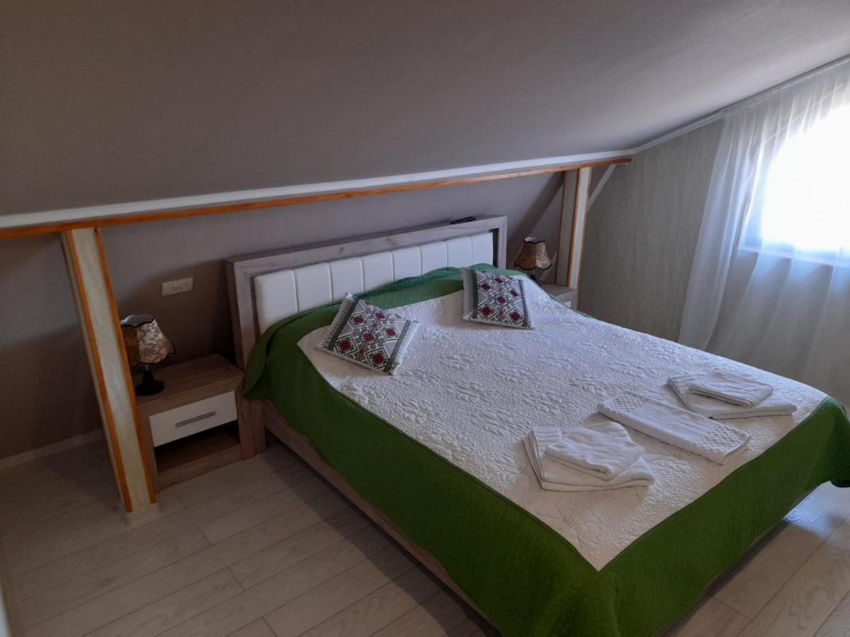 Hotel Bela Si Mario Techirghiol Esterno foto